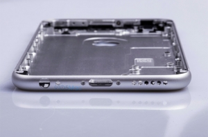 ФБР взломало iPhone стрелка из Сан-Бернардино без помощи Apple