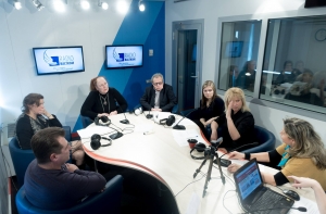 «Круглый стол» на радио Baltkom: о пандусах и «ловушках» для инвалидов