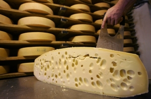 Латвийские продукты разрешили продавать в Эмиратах, Ираке и Австралии