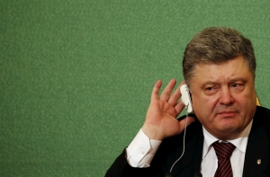Киев обвинил Россию в попытке подделать интервью Порошенко
