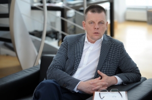Репше признал ошибочным решение ввести открытые заседания кабмина