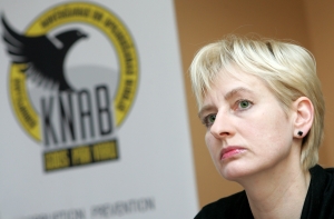 Полиция безопасности сочла «опасными» интервью сотрудников KNAB