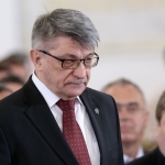 Режиссер Сокуров не боится попасть в «черный список» за критику Латвии