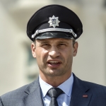 Кличко решил пересадить полицейских на велосипеды