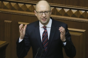 Рада проводила Яценюка криками «Молодец!» (ВИДЕО)