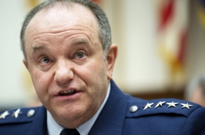 Главком НАТО в Европе призвал США усилить слежку за Россией