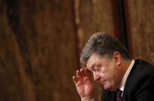 Порошенко попросили исправить в гимне Украины идеологическую ошибку