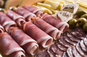 Диетологи назвали самые полезные и вредные мясные блюда