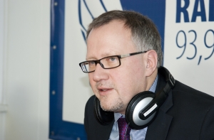 АНОНС: на радио Baltkom - министр экономики Арвилс Ашераденс