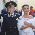 85-летний актер Краско уговаривает 25-летнюю жену родить ребенка