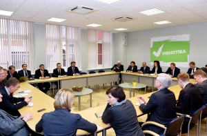 «Единство» устроит «дуэль» между кандидатами на пост главы партии