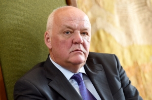 Ректор университета Страдиня за 200 тысяч евро купил квартиру на Канарах