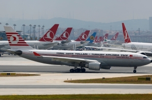 Пассажир рейса Рига-Стамбул: мы здесь никому не нужны