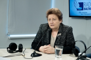 Страуюма: мы должны защитить живущих в Англии латвийцев!