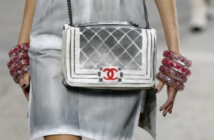 Сумки Chanel за шесть лет подорожали на 70%