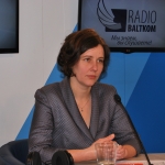 АНОНС: на радио Baltkom - министр финансов Дана Рейзниеце-Озола