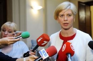 АНОНС: на радио Baltkom - министр здравоохранения Анда Чакша