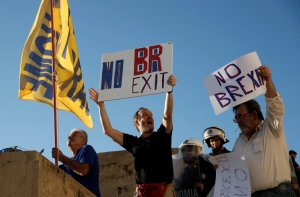 Противники Brexit собираются в Лондоне на марш протеста