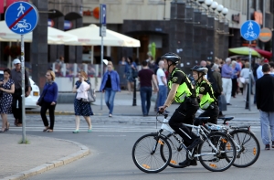 Экс-глава Госполиции: люди хотят видеть на улицах полицейских, а их нет