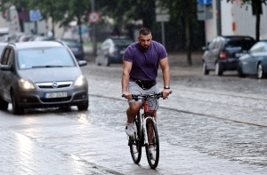 На улице Кр. Барона не будет «официальной» велодорожки