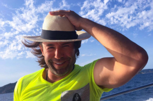 Андрей Малахов стартовал в Instagram c видео под душем
