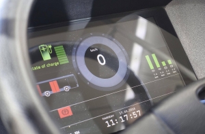 ДТП c 8 машинами в Риге: водитель перепутал педали