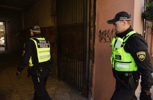 Кошмар в Ильгуциемсе: родители усмиряли малолетних детей, спаивая их алкоголем