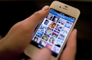 Депрессивных людей научились определять через Instagram