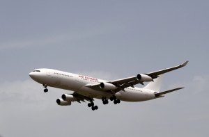 Самолет Air Algerie пропал с радаров над Средиземным морем (дополнено)