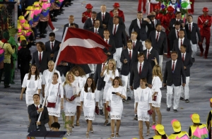 Журналист: латвийские спортсмены достойно представляют страну на Играх