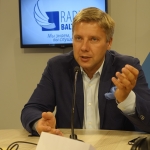 Ушаков: Шадурскис начал борьбу против латышских школ