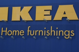 СМИ: Канье Уэст создаст мебель для IKEA