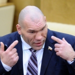 Николай Валуев показал свою фотографию с кудрями