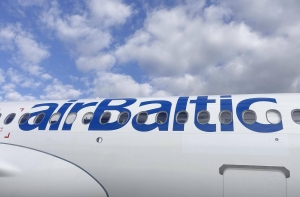 airBaltic до конца года получит два новых самолета Bombardier