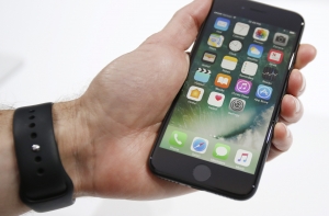 Первую партию iPhone 7 раскупили до начала продаж