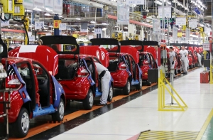 Fiat Chrysler отзывает почти 2 млн автомобилей по всему миру