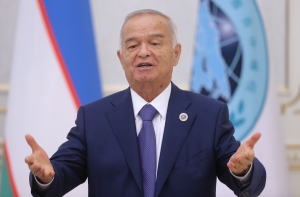 Кабмин Узбекистана сообщил о критическом состоянии Каримова