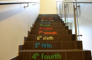 В Межгале учитель географии уволился после интим-скандала