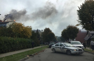 Пожар в Сигулде: у семьи с младенцем сгорели почти все вещи