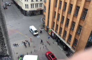 В Старой Риге оцепили территорию вокруг Swedbank