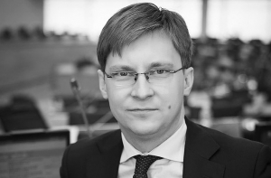 В Литве в возрасте 34 лет от болезни умер министр здравоохранения