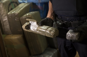 Из Латвии в Эстонию пытались перевезти 77 кг гашиша