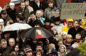 18 октября в истории Латвии: революция зонтиков