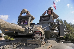 Инцидент с британскими солдатами в Риге: появилась новая версия