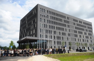 Портал: за ремонт крыши СГД заставят заплатить строителей