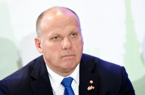 Бергманис: мы сможем продержаться 48 часов до прибытия сил НАТО