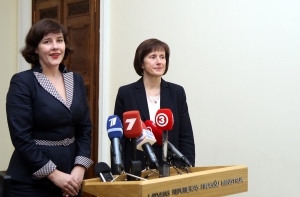 Рейзниеце-Озола выдвинула Цируле на должность главы СГД