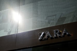 Женщина купила платье Zara с зашитой в него мертвой крысой