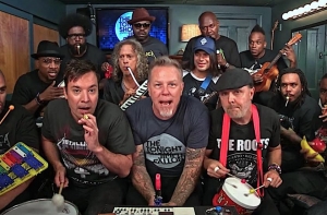 Metallica играет на школьных инструментах!