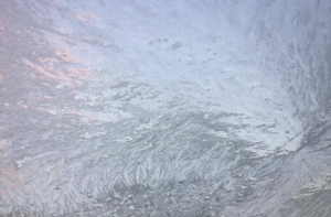 В Риге могут запретить ходить по льду водоемов